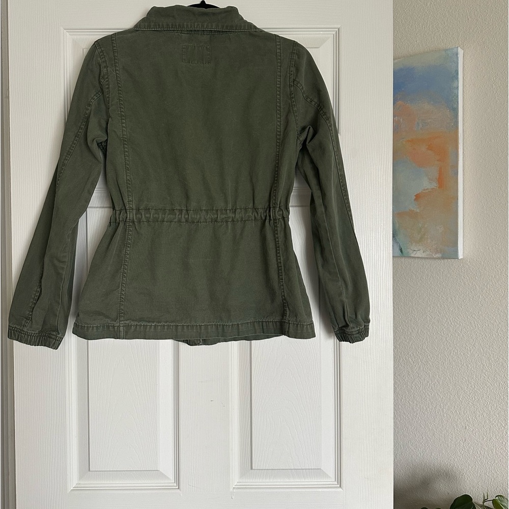 Army Green Shacket - Picture 2 of 4